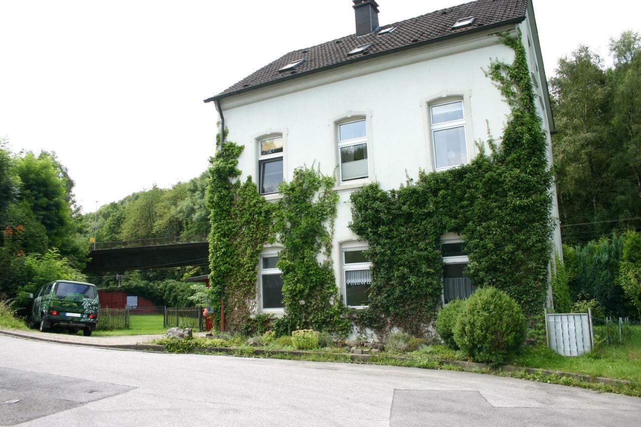 Ferienwohnung Am Buchenberg Ennepetal Exterior foto